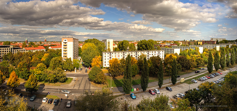 Wohnungsbaugesellschaft Zentrum - Häuser in der Michelangelo Straße in Berlin